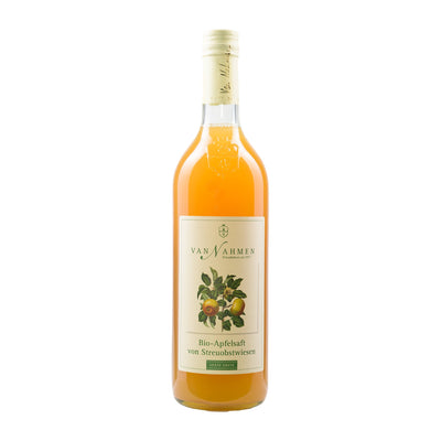 Organic apple juice from traditional orchards